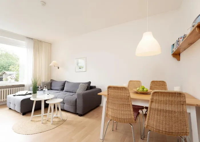 Haus Raketin Sprotte Rettin